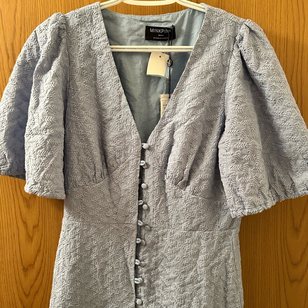 MINKPINK Midi Dress Baby Blue TAGS ON, Embroidered Leaf Detail. Size M